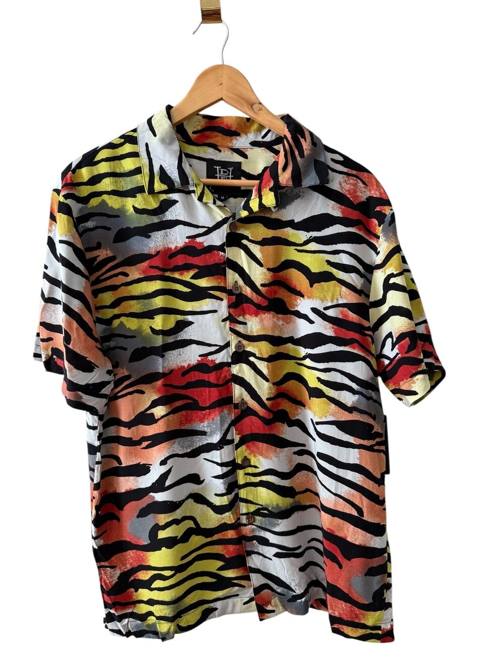 Don Ed Hardy Colorful Tiger Stripe Rayon Button Front Short Sleeve Shirt M